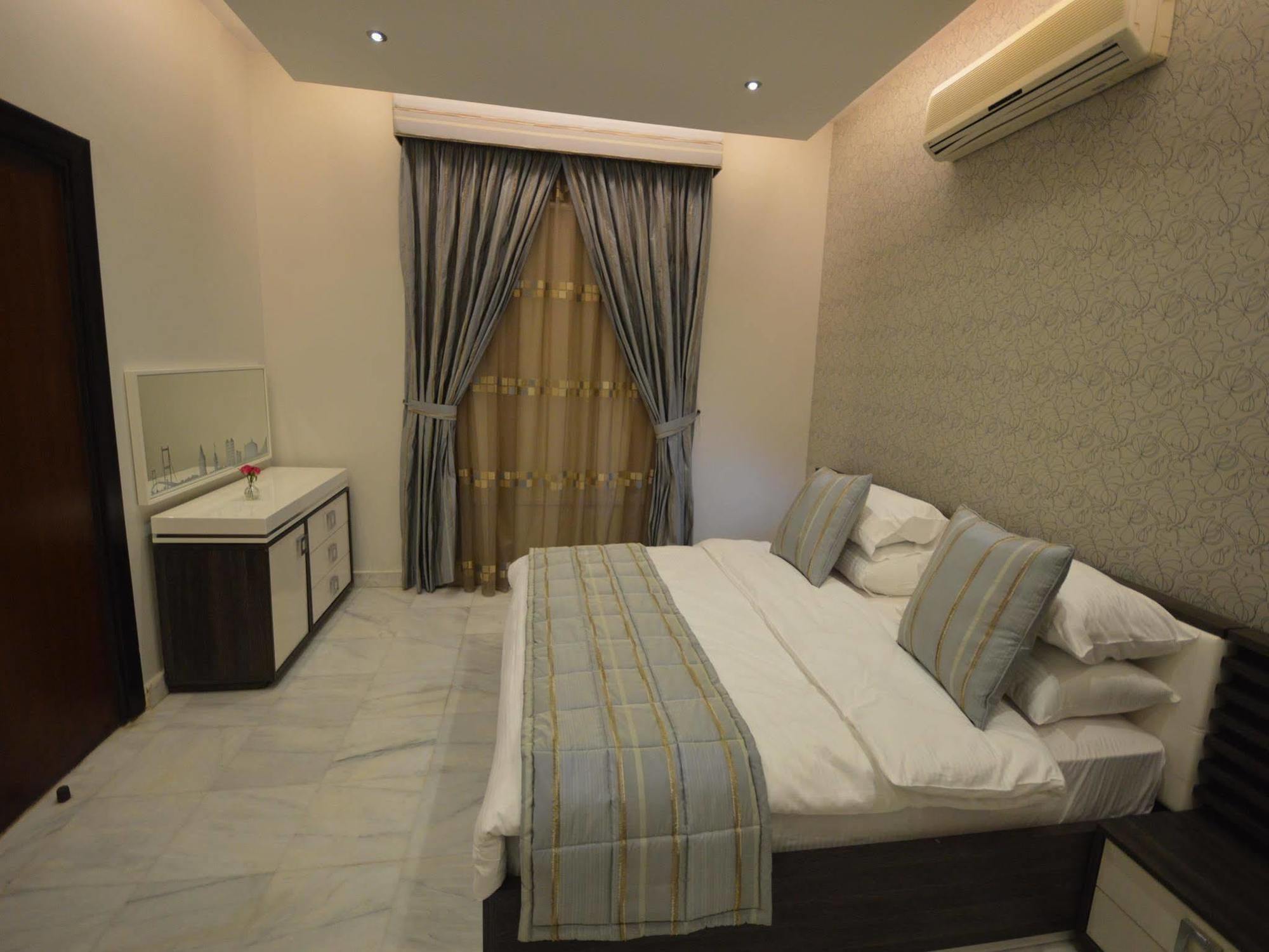 رحال البحر للشقق المخدومة Rahhal Albahr Serviced Apartments Cidde Dış mekan fotoğraf